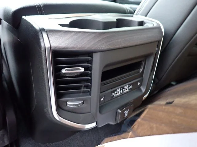 New 2026 Bright White Clearcoat Ram Laramie image 15