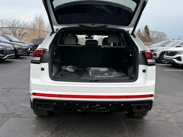 New 2026 White Volkswagen 2.0T SEL R-Line Black image 3