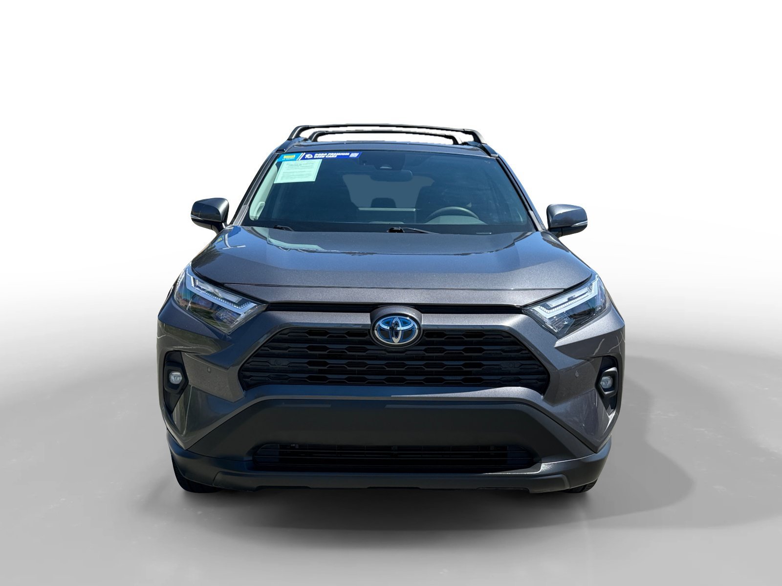 Used 2024 Magnetic Gray Metallic Toyota XLE Premium image 8