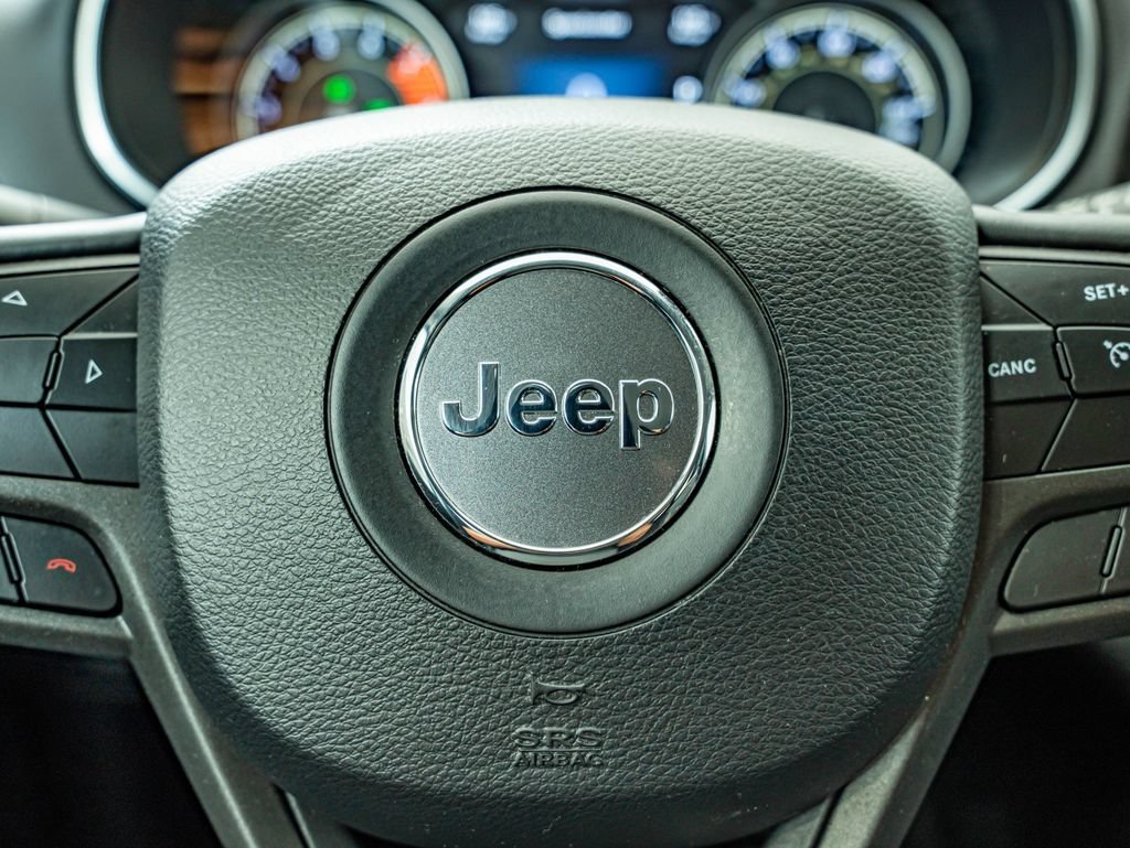 Used 2020 Hydro Blue Pearlcoat Jeep Trailhawk image 22