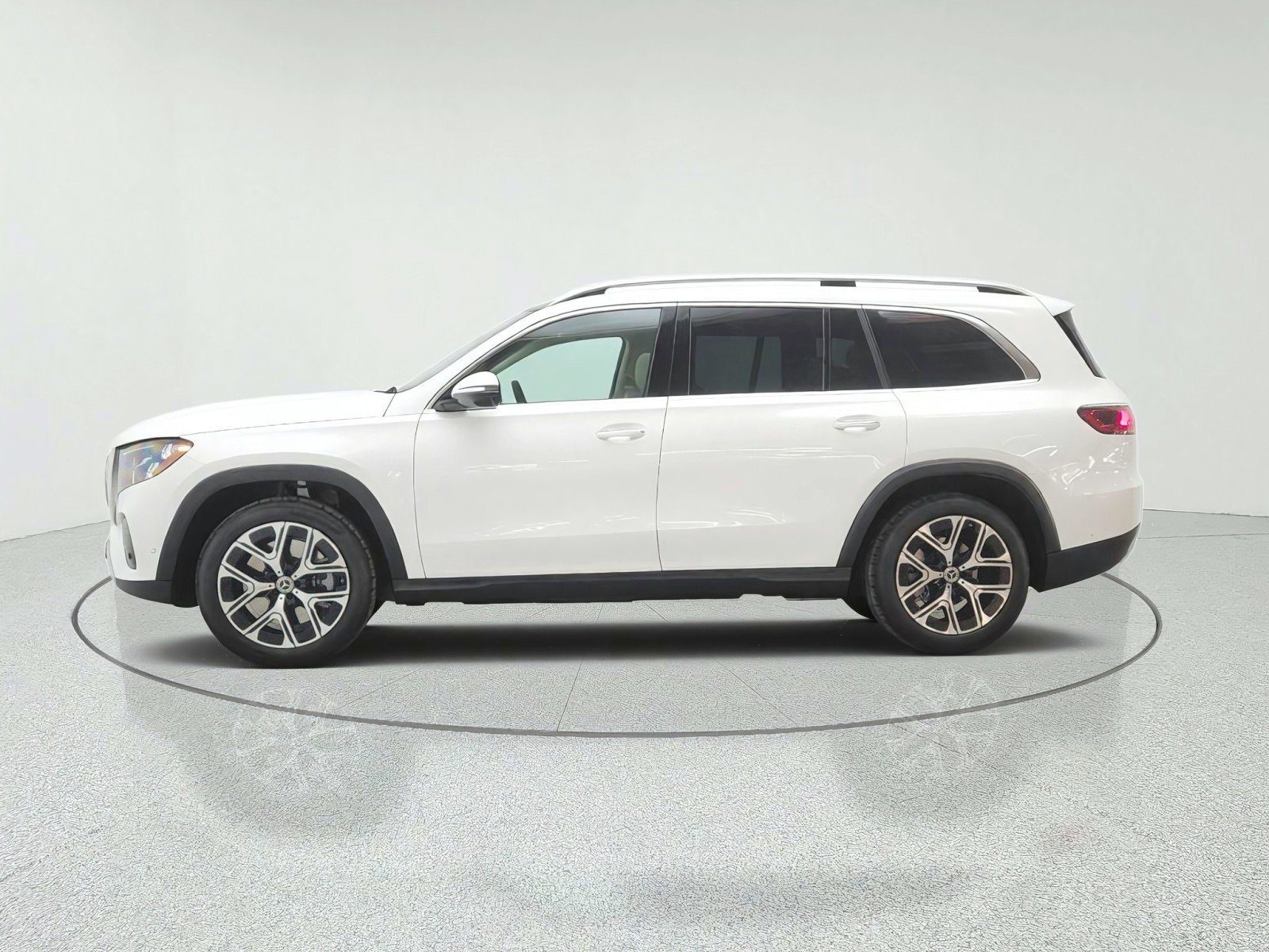 New 2027 Polar White Mercedes-Benz GLS 450 4MATIC® SUV image 8