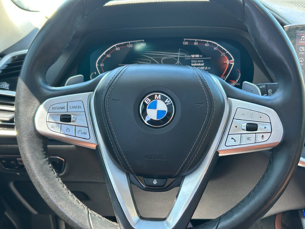 Used 2021 Alpine White BMW xDrive40i image 18