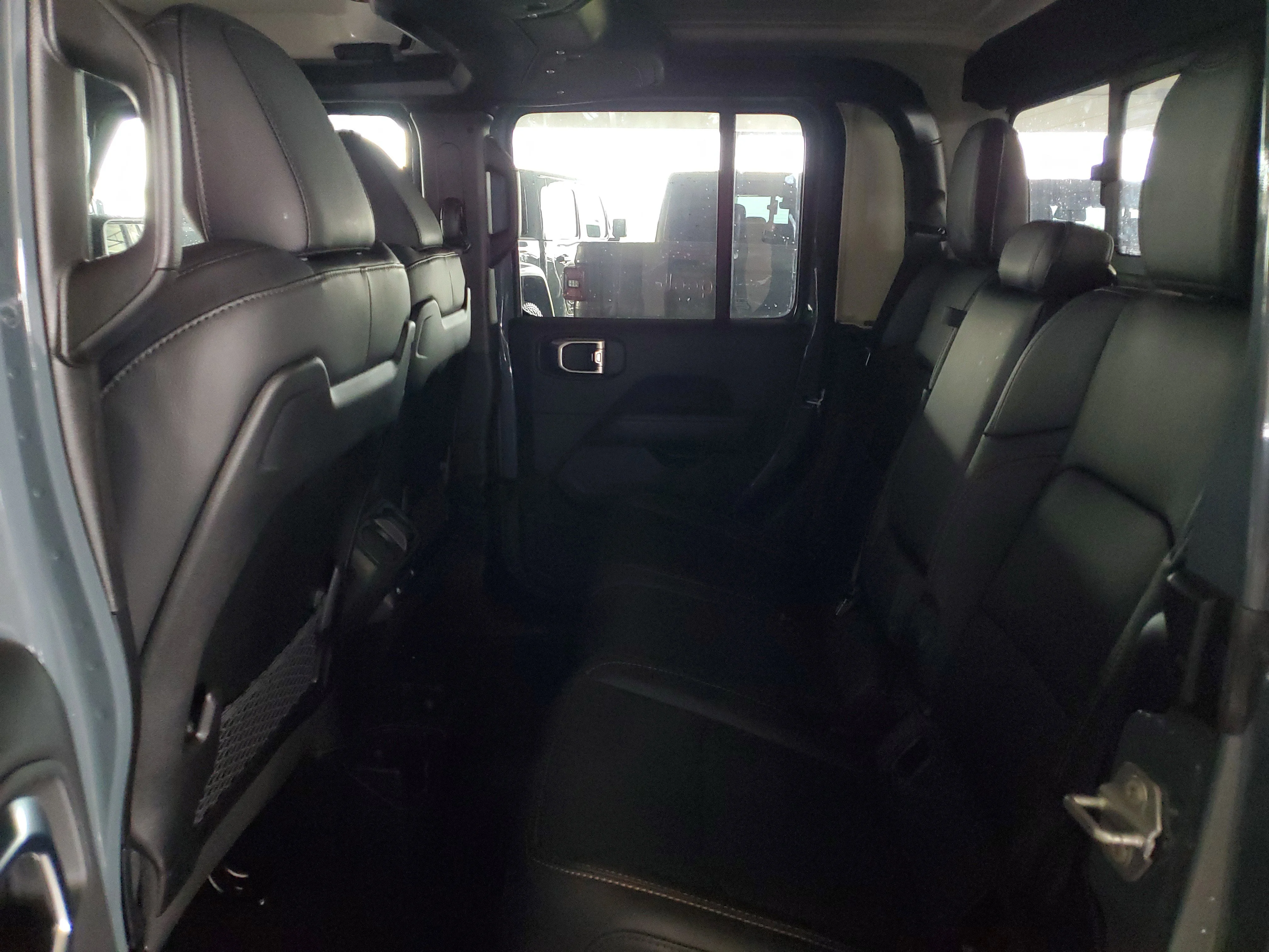 New 2026 Anvil Clear-Coat Exterior Paint Jeep Sahara image 8