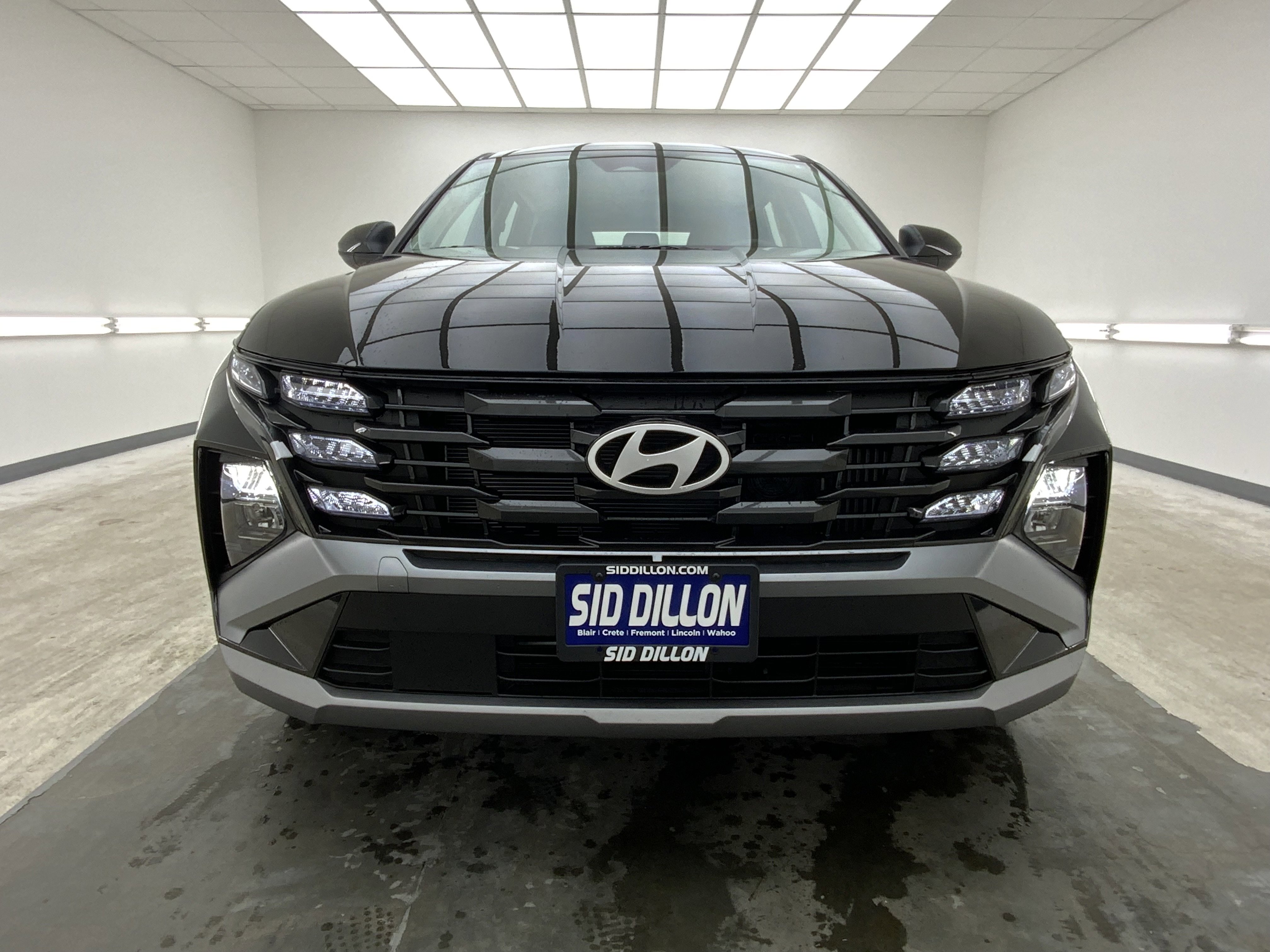 New 2026 Ash Black Hyundai Blue SE image 3