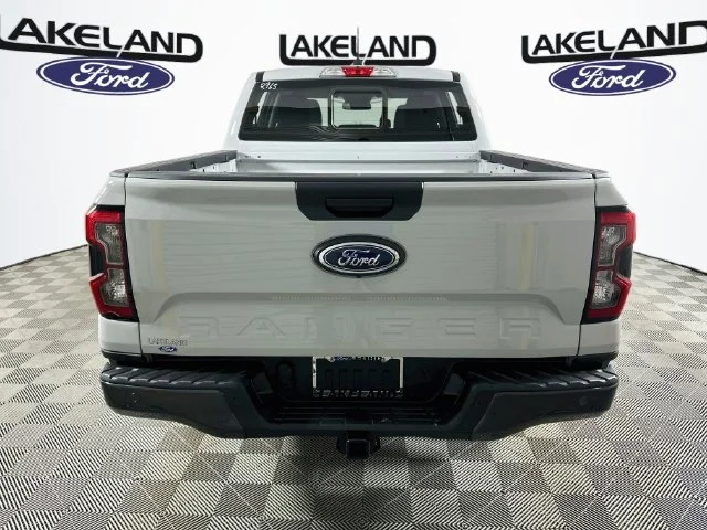 New 2026 White Ford XLT image 4