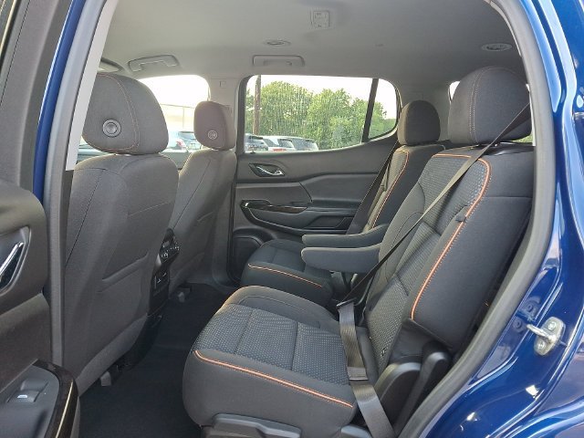2023 GMC Acadia AT4 - Photo 10