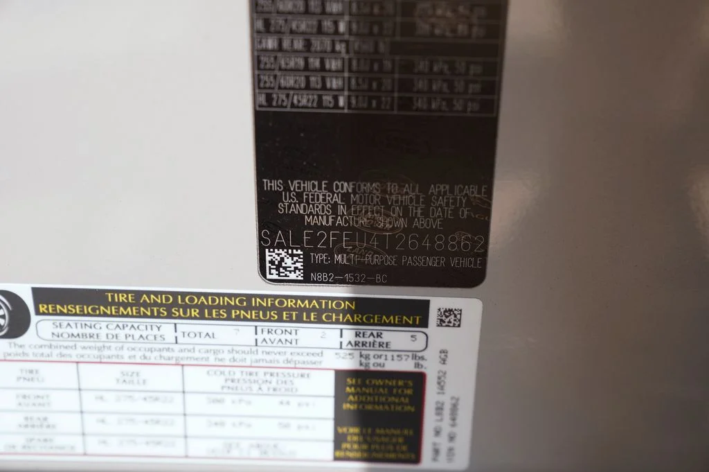 New 2026 Borasco Grey Land Rover X-Dynamic SE image 37