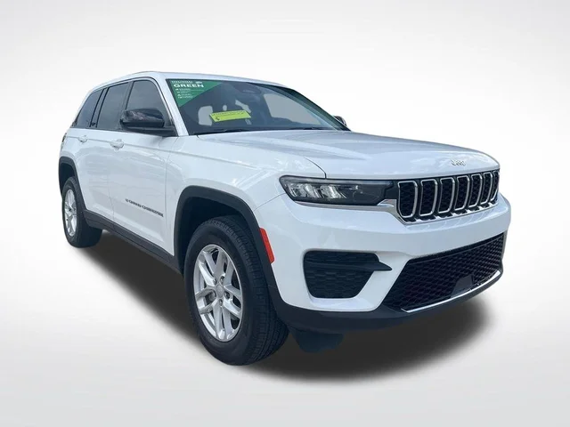 2024 Jeep Grand Cherokee Laredo X