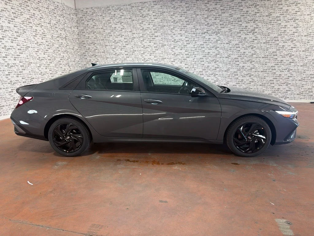 New 2026 Ecotronic Gray Hyundai SEL Sport Plus image 7