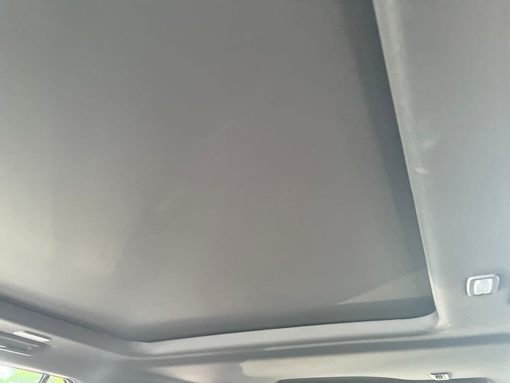 Used 2024 Red Chevrolet LT image 22