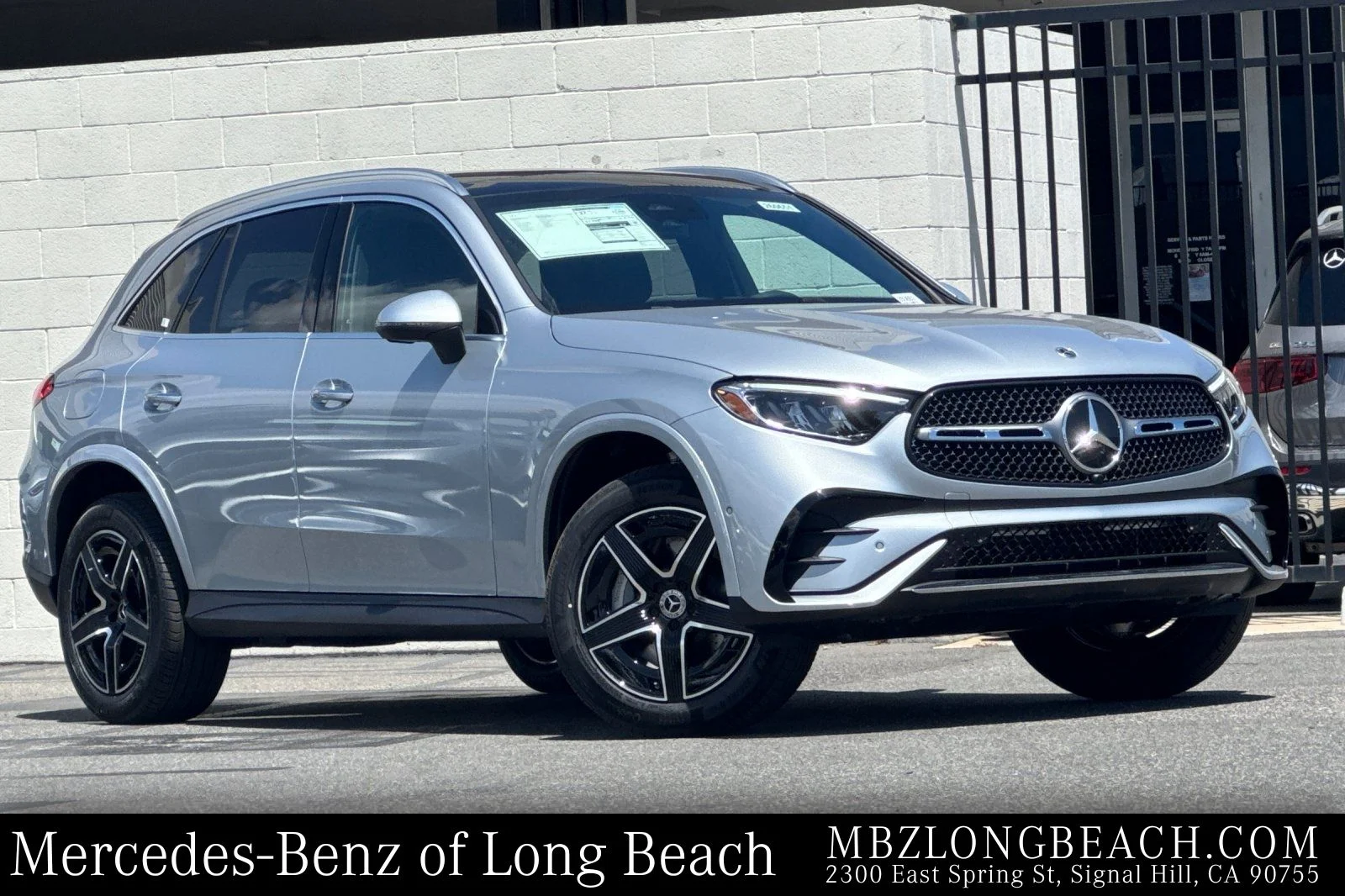 2026 Mercedes-Benz GLC GLC 300's photo