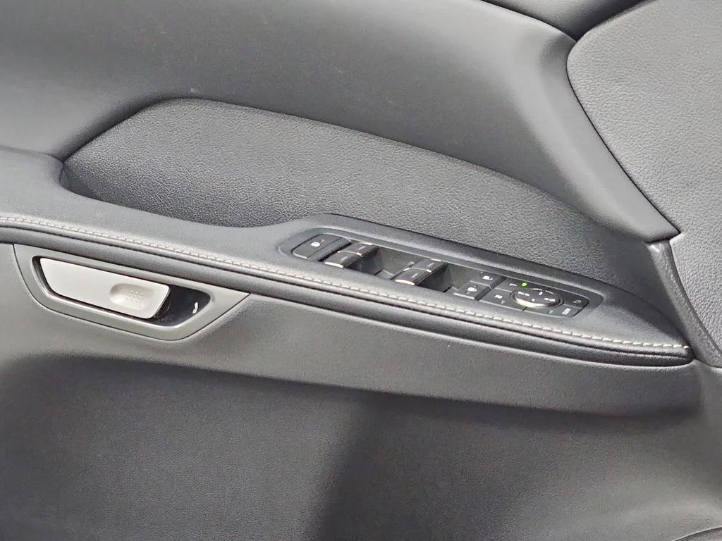 Certified Used 2025  Lexus 350h Premium image 27