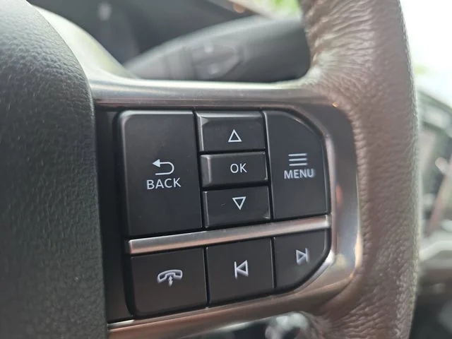 Used 2024 White Ford King Ranch image 19