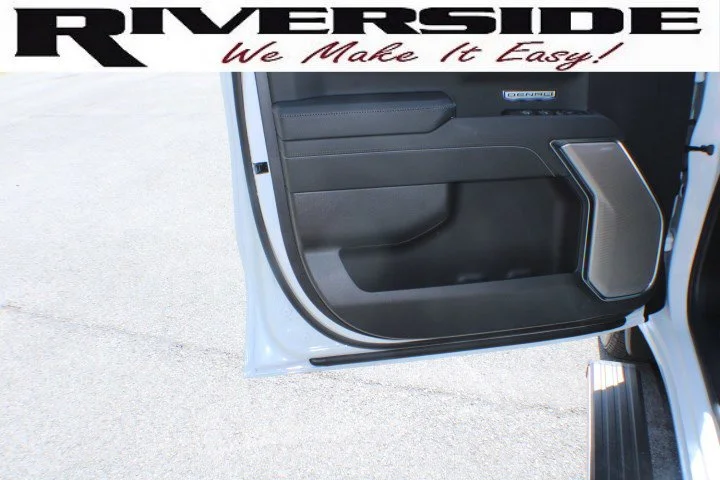 Certified Used 2026 Glacier White Tricoat GMC Denali image 6