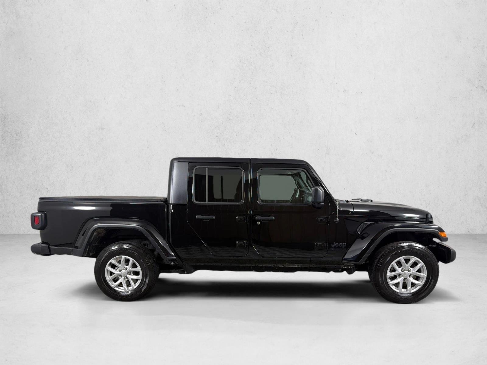 Used 2023 Black Clearcoat Jeep Sport S image 2