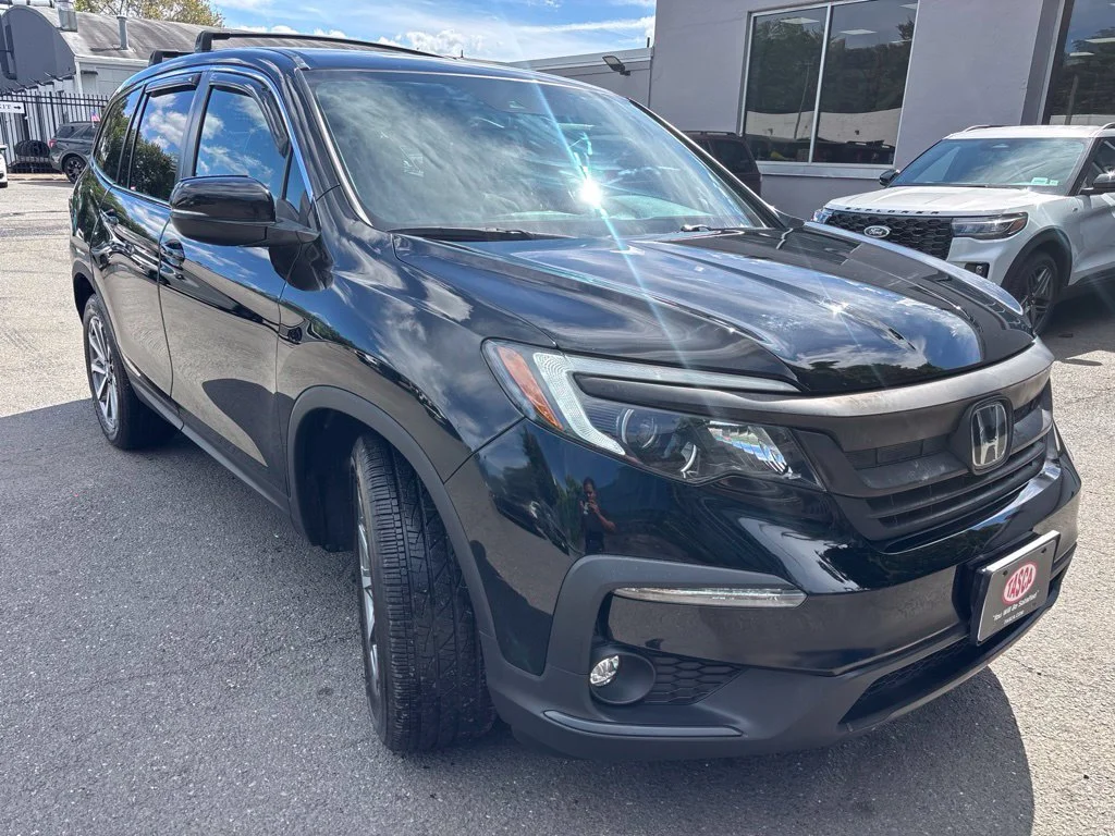 Used 2021 Black Honda EX image 8