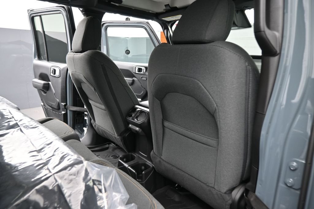 New 2026 Anvil Clearcoat Jeep Sport S image 16