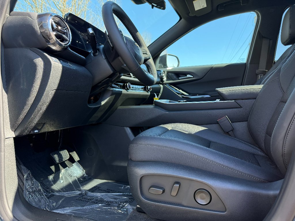 2026 Chevrolet Equinox LT - Photo 19