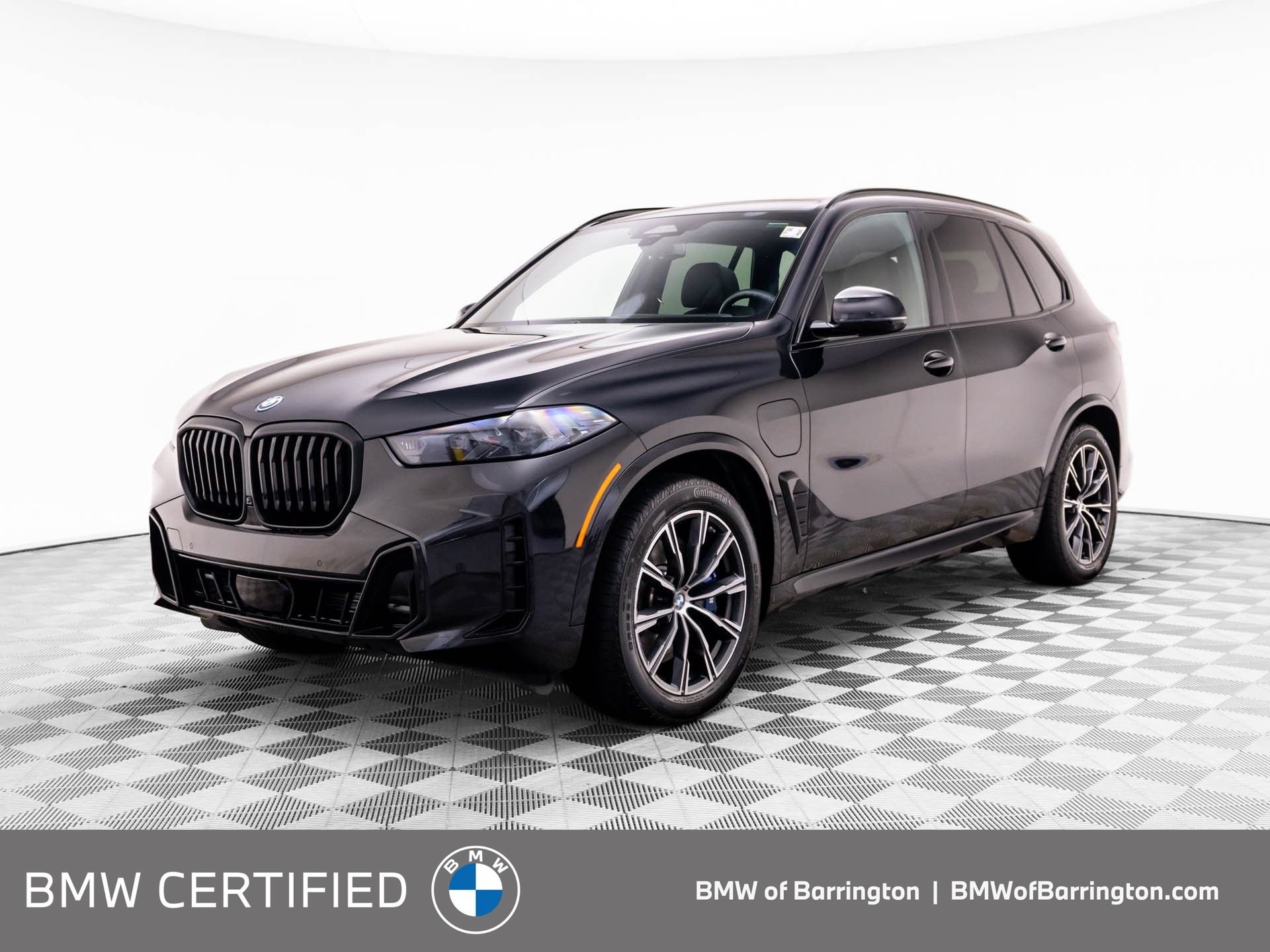 Used 2026 Black BMW xDrive50e image 1