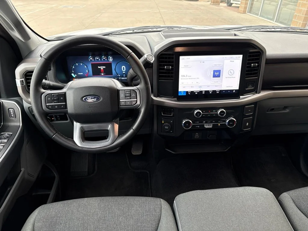 Used 2025 White Ford XLT image 7