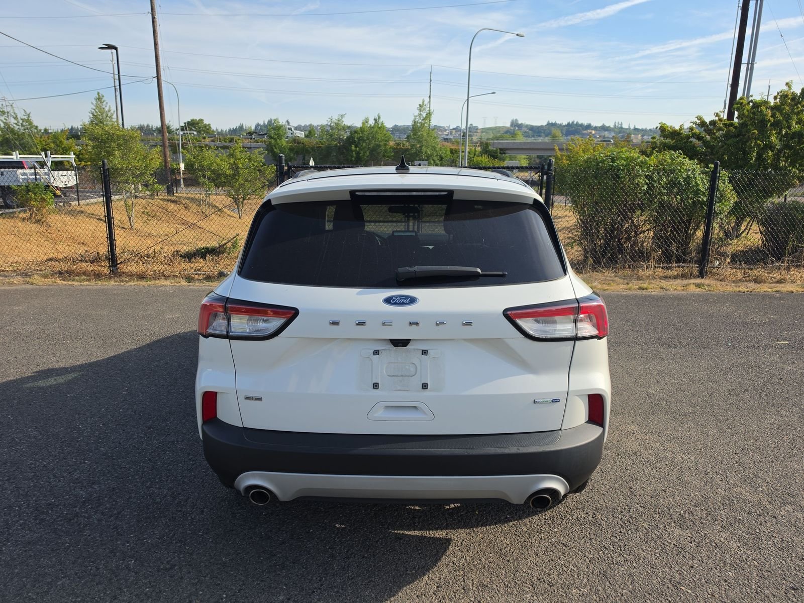 Used 2020 Star White Ford SE image 3