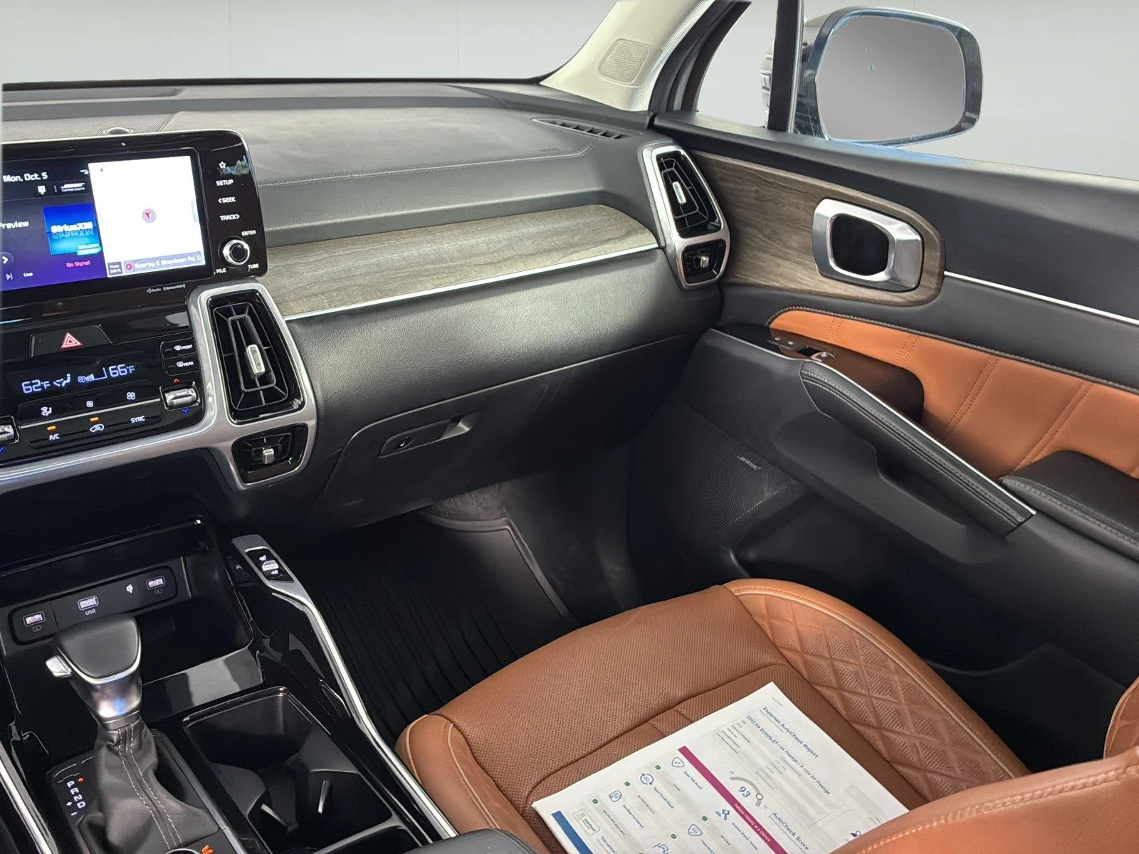 Used 2023 Wolf Gray Kia X-Line SX Prestige image 18