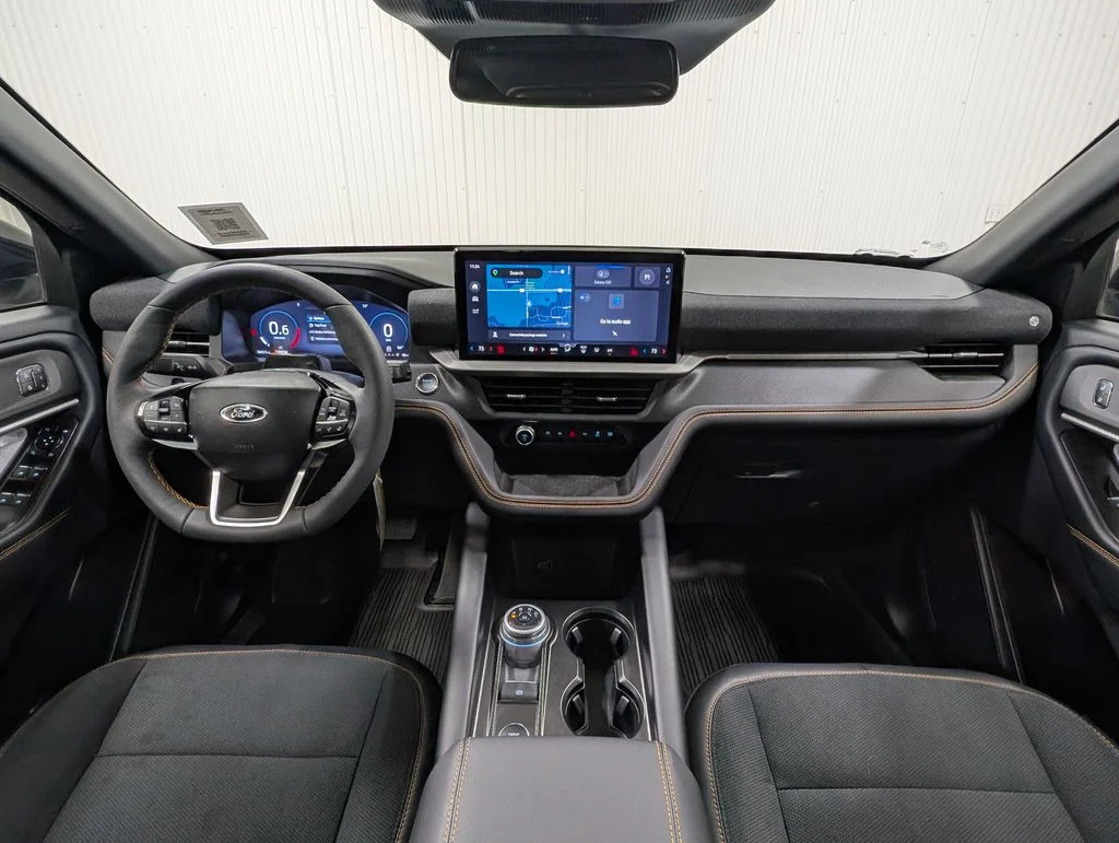 New 2026 Space White Metallic Ford Tremor® image 3
