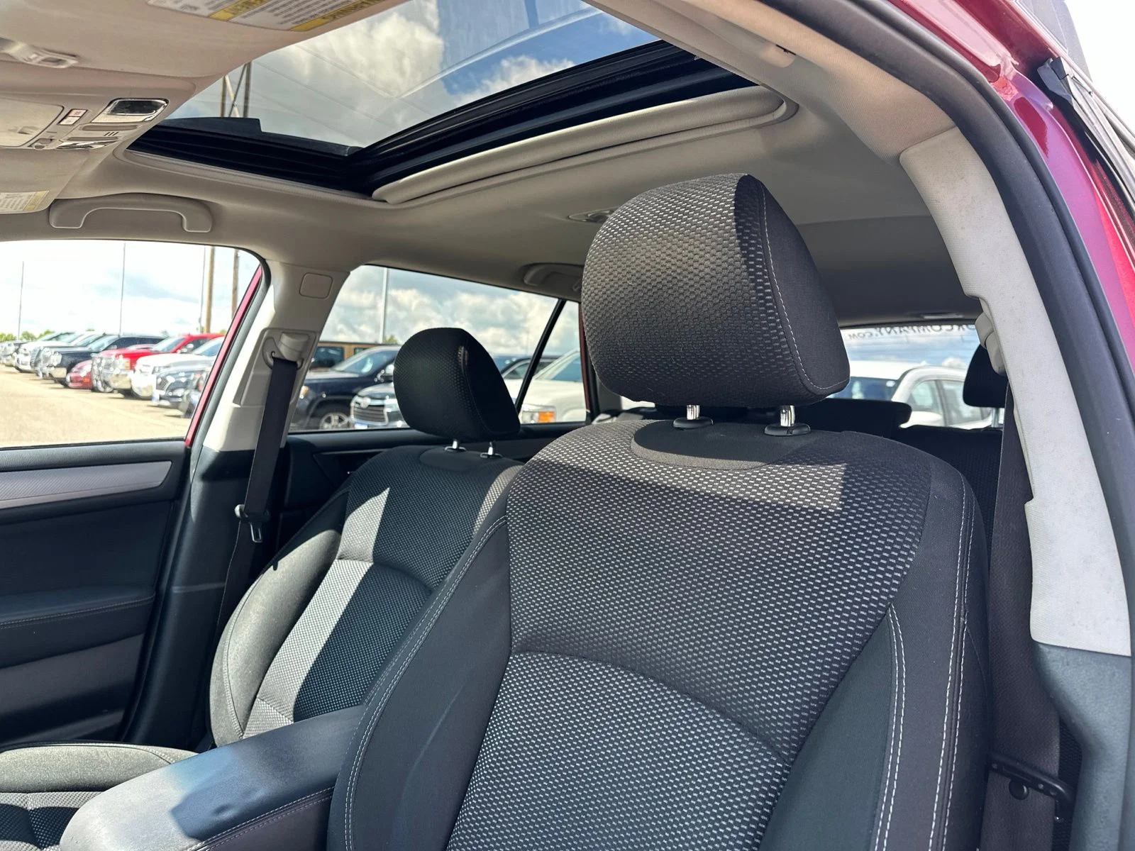 Used 2018 Red Subaru 2.5i Premium image 12