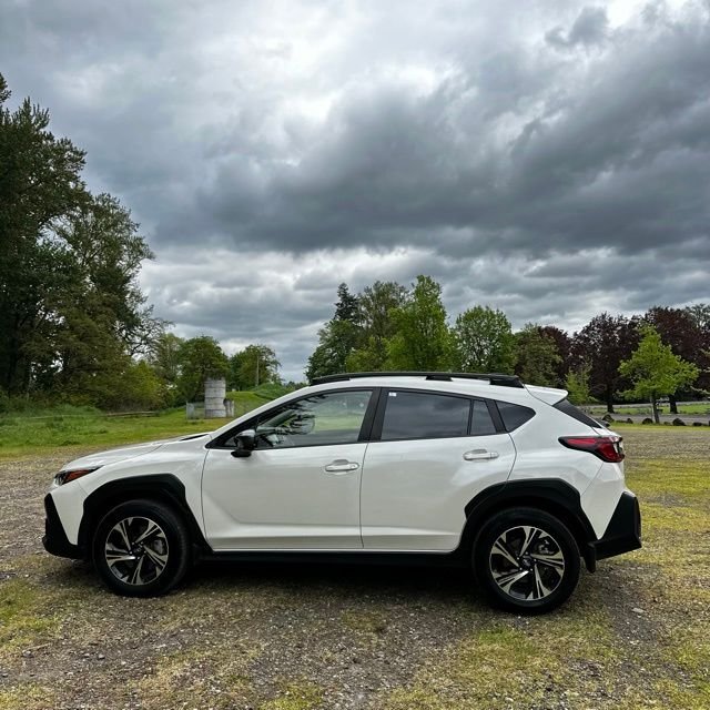 Used 2024 Crystal White Pearl Subaru Premium image 5