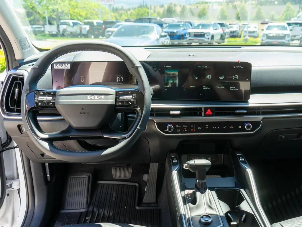 New 2026 Glacial White Pearl Kia S image 14