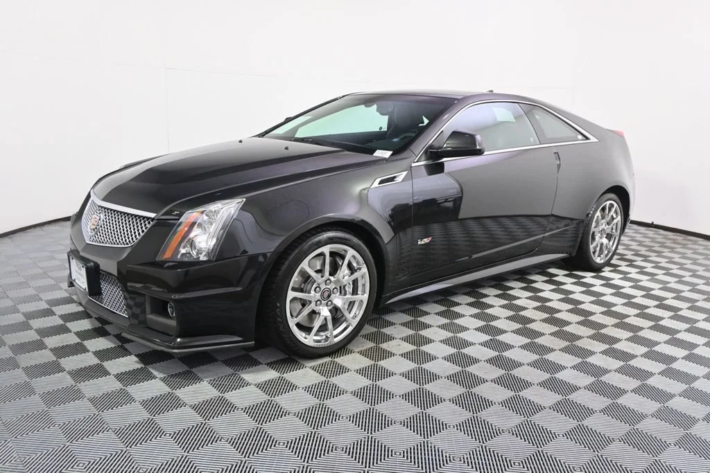 Used 2012 Cadillac CTS-V Coupe V with VIN 1G6DV1EP2C0125300 for sale in Minneapolis, Minnesota