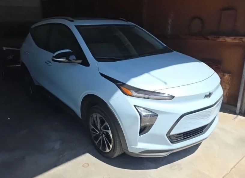 2023 Chevrolet Bolt EUV Premier's photo