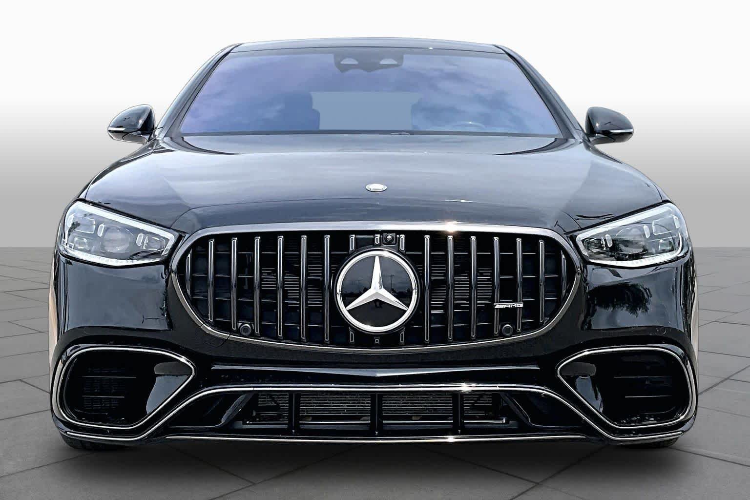 Certified Used 2025 Obsidian Black Metallic Mercedes-Benz AMG® S 63 E image 4