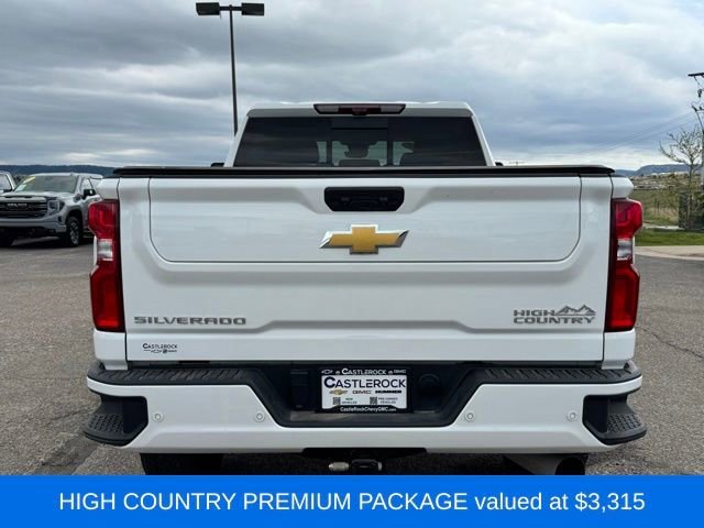Used 2024 Summit White Chevrolet High Country image 4
