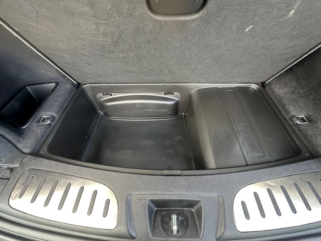 Used 2022 White Dodge R/T image 36