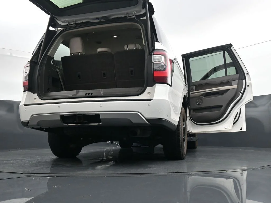 Used 2021 White Ford Limited image 42
