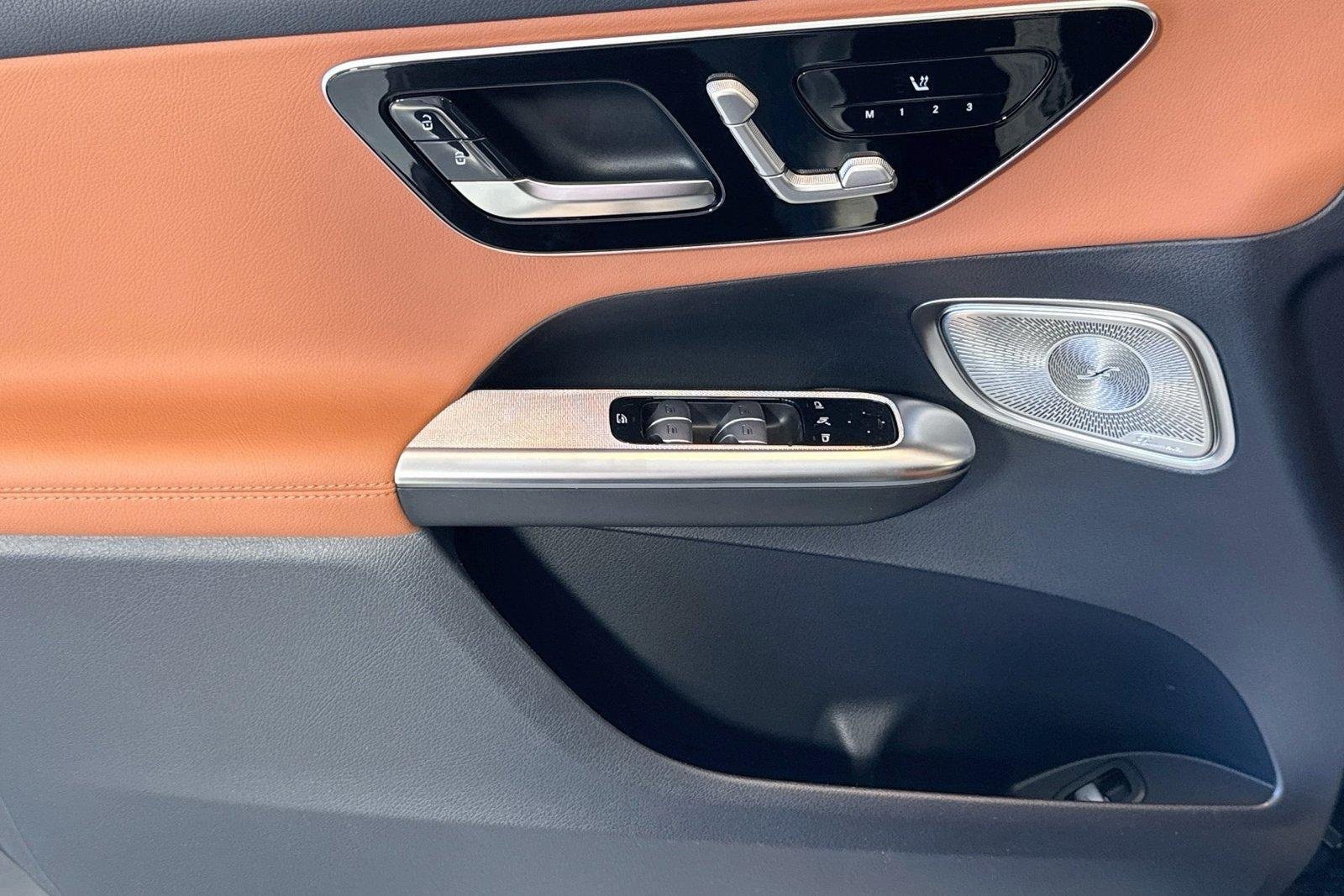 New 2026 Graphite Grey Metallic Mercedes-Benz GLC 300 image 16