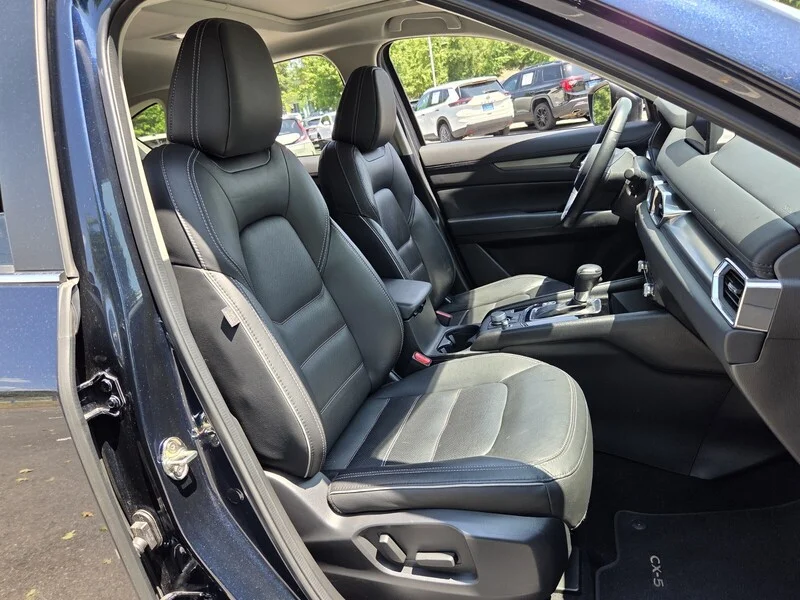 Used 2025 Crystal Blue MAZDA 2.5 S PREFERRED PACKAGE image 20