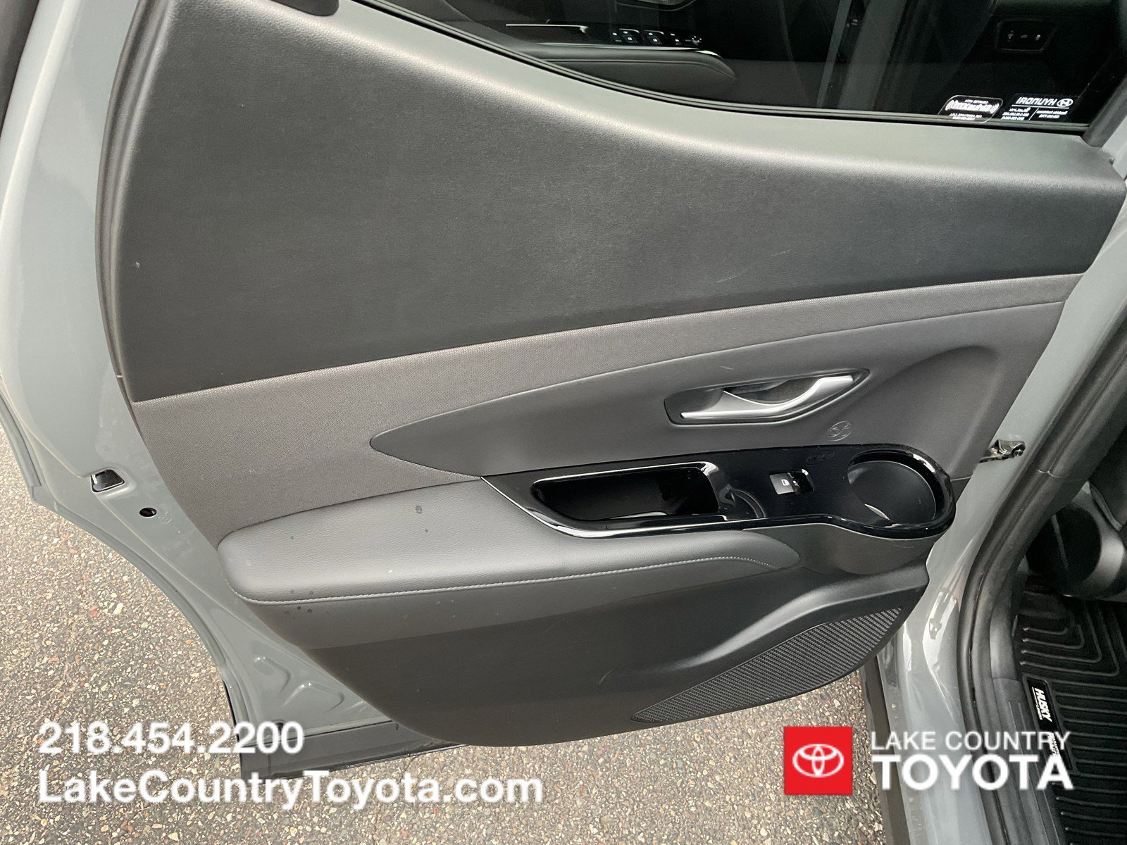 Used 2023 Hampton Gray Hyundai Limited image 12