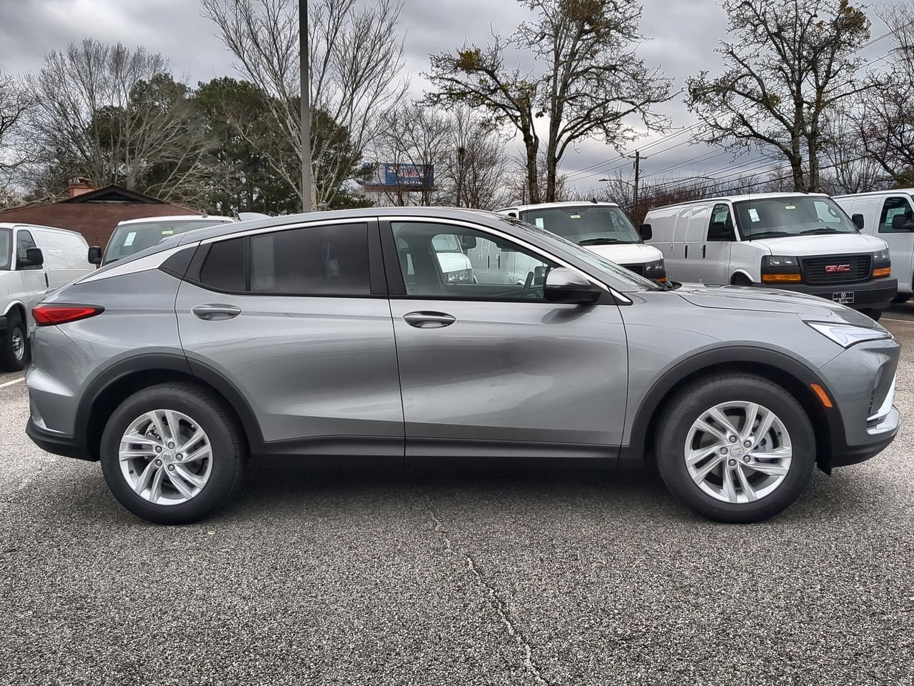 Used 2026 Moonstone Gray Metallic Buick Preferred image 9
