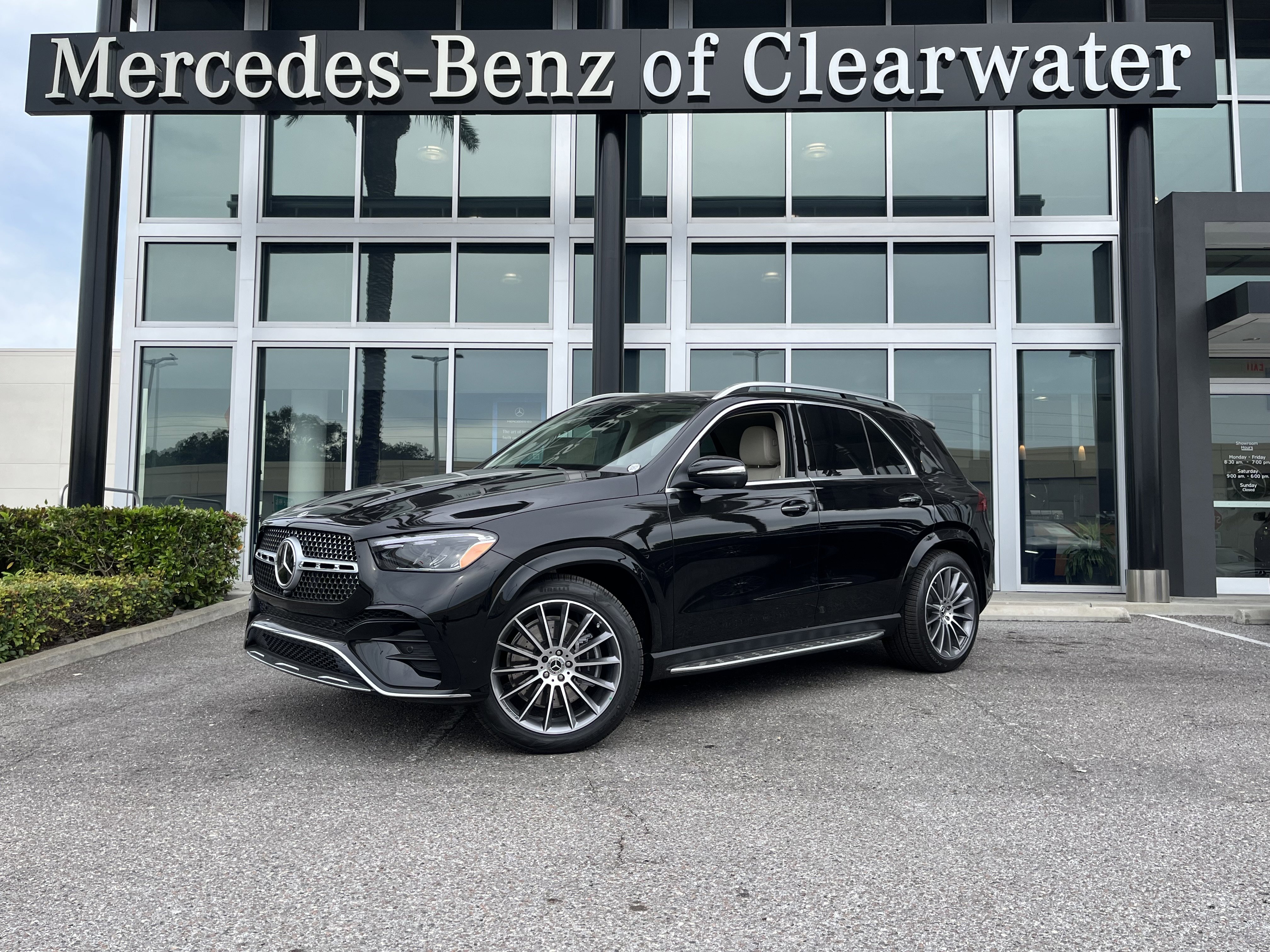 New 2026 OBSIDIAN BLACK Mercedes-Benz GLE 450 image 1
