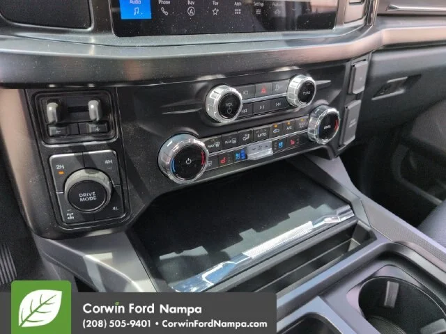 New 2026 Glacier Gray Metallic Tri-Coat Ford F-350® Lariat® image 17