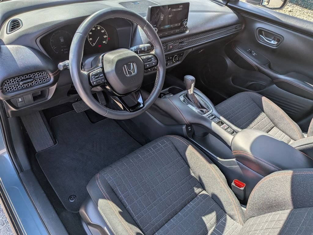 Used 2024  Honda Sport image 10