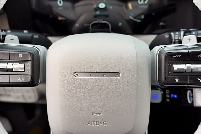 New 2026 Gray Hyundai SEL Premium image 39