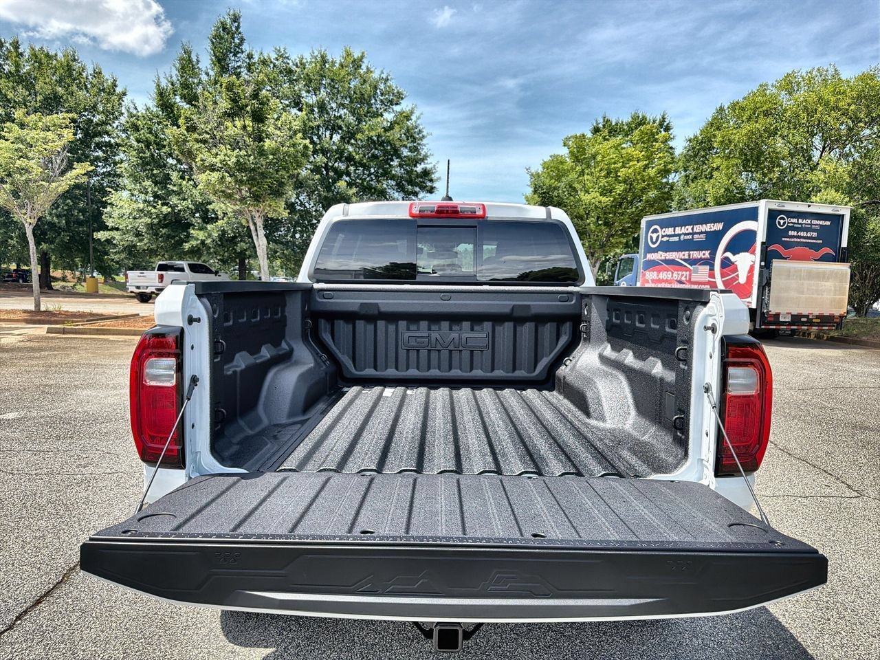 New 2026 Summit White GMC Elevation image 21