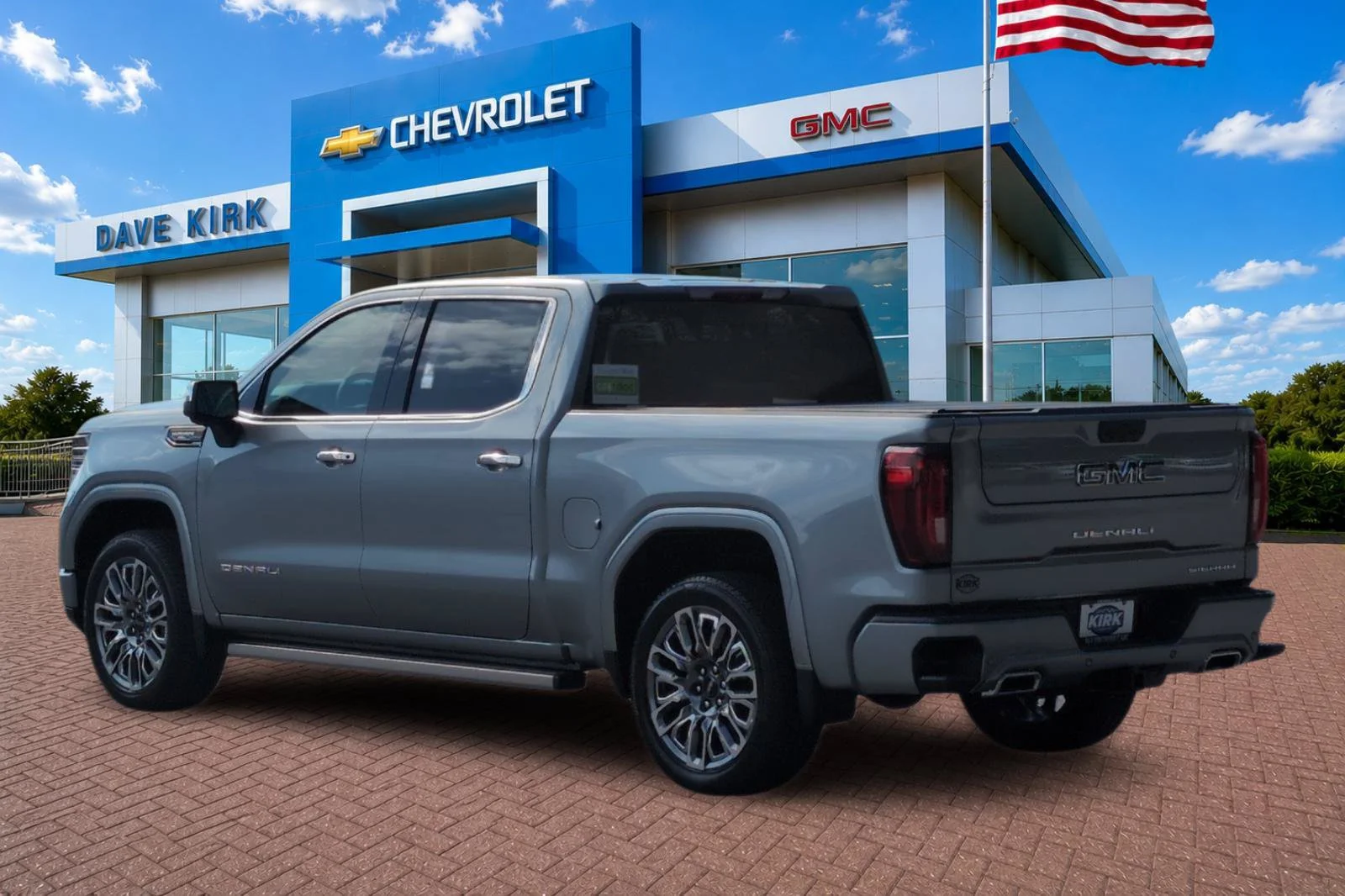 New 2026 Sterling Metallic GMC Denali Ultimate image 5
