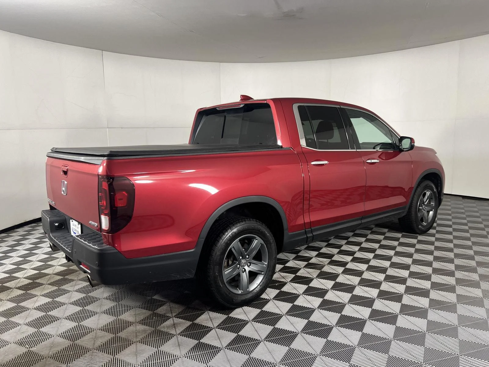Used 2023 Radiant Red Metallic II Honda RTL-E image 27