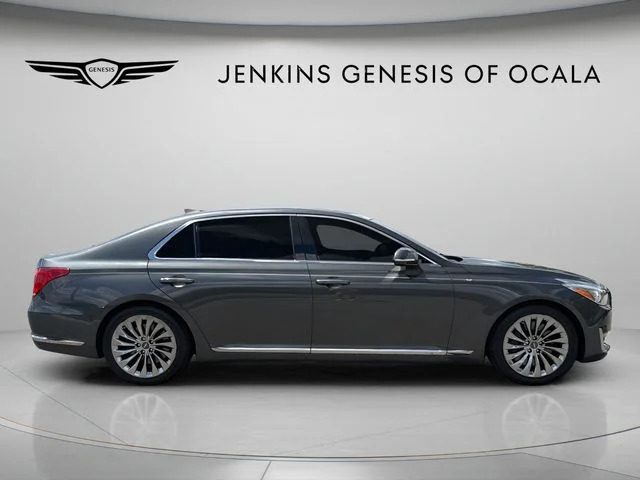 Used 2019 Gray Genesis 3.3T Premium image 2