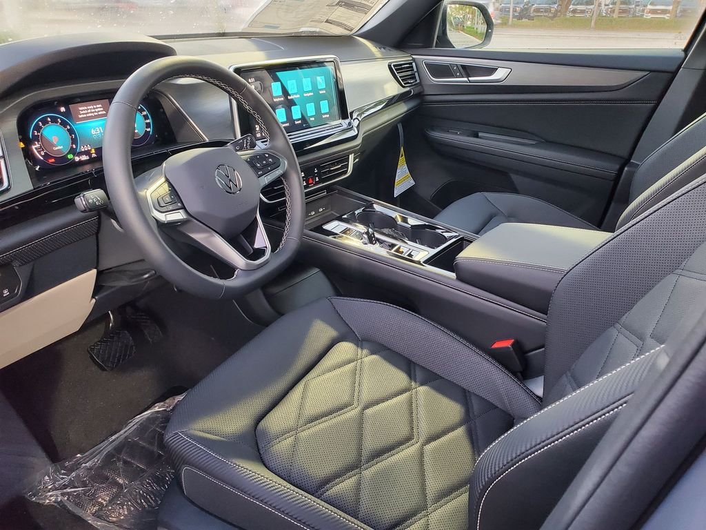 New 2026 Gray Volkswagen SE w/Technology image 7