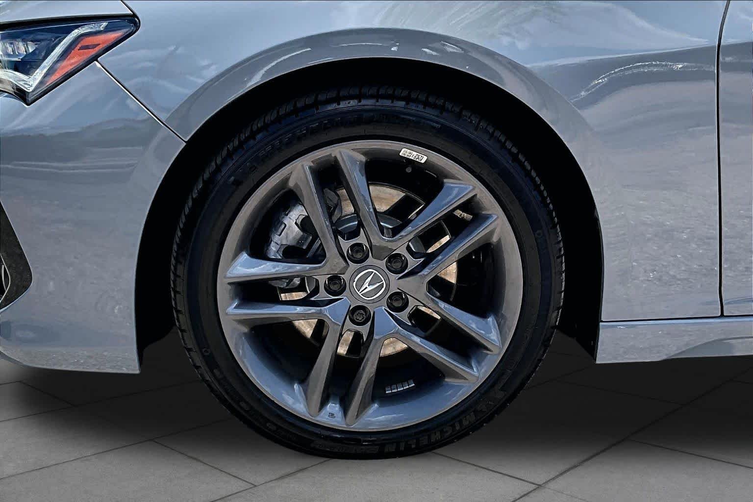 Used 2025 Urban Gray Pearl Acura w/A-Spec Package image 11
